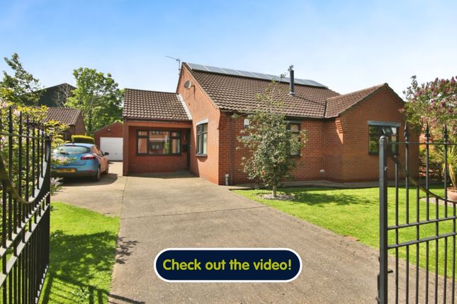 Thumbnail Detached bungalow for sale in 28 Hawthorn Close, Wootton, Ulceby, Lincolnshire