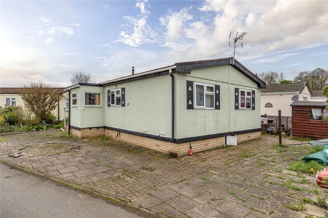 Mobile/park home for sale in Meadowlands, Addlestone, Surrey