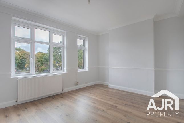 3a Lingfield Crescent, London photo 2
