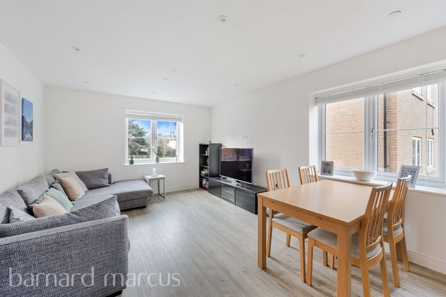 Flat 3, Jupiter House, 10, Ceres Crescent, Epsom photo 2