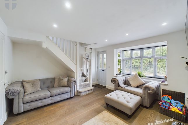 279A Wendover Road, Stoke Mandeville photo 3