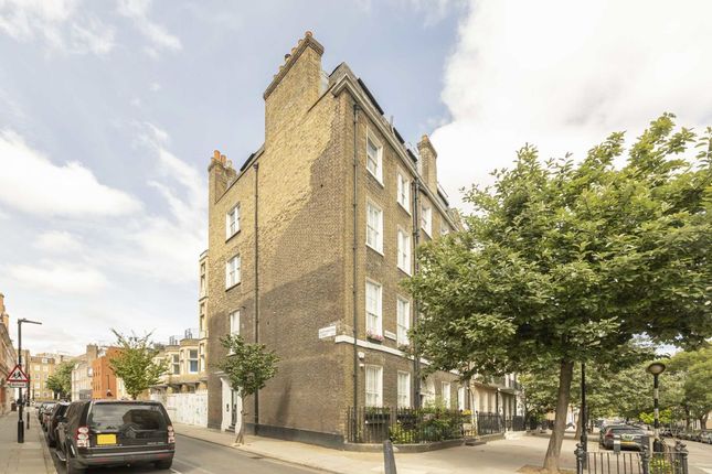 Thumbnail Flat to rent in John Street, London
