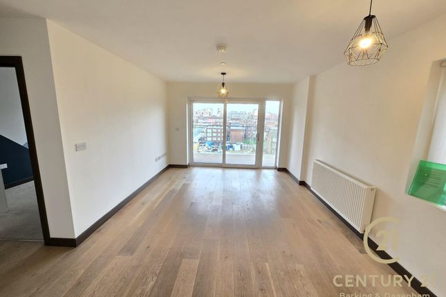 Thumbnail Flat to rent in Abbey Road, Barking