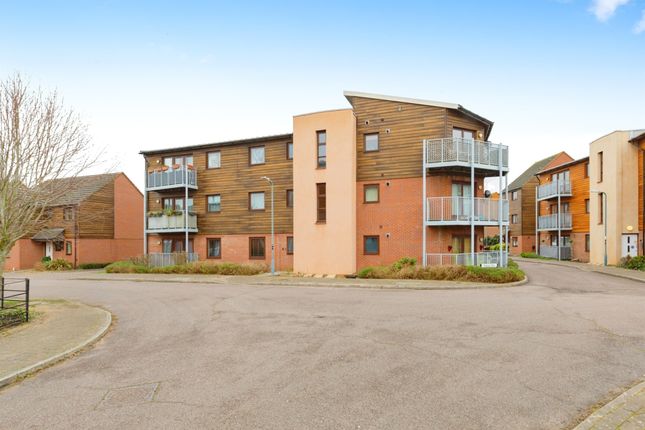 Thumbnail Flat for sale in Ulverston Crescent, Broughton, Milton Keynes