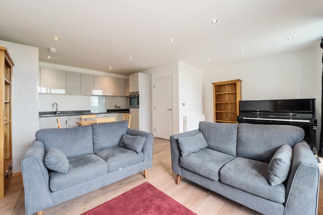 Flat for sale in Lottage Mansions, Barking 0Yj