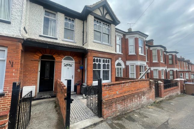 Terraced house to rent in Broom Hill Road, Ipswich