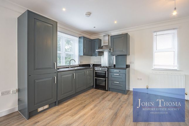 Flat 3 Burney Court, 113, Manor Road, Chigwell photo 5