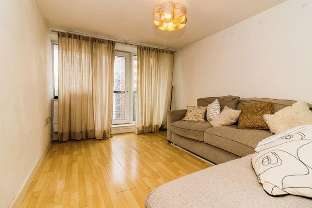 Apartment 19, 22, Lakeside Rise, Greater Manchester photo 3