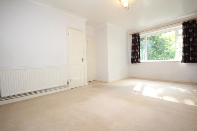 34, Lindfield Gardens, Surrey photo 4