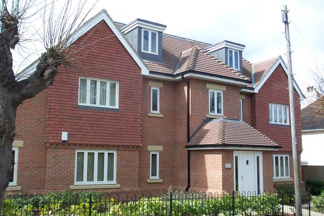 Thumbnail Triplex for sale in Lime Court, Garlands Road, Leatherhead
