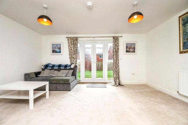 23, Brooklime Road, Warwickshire photo 2