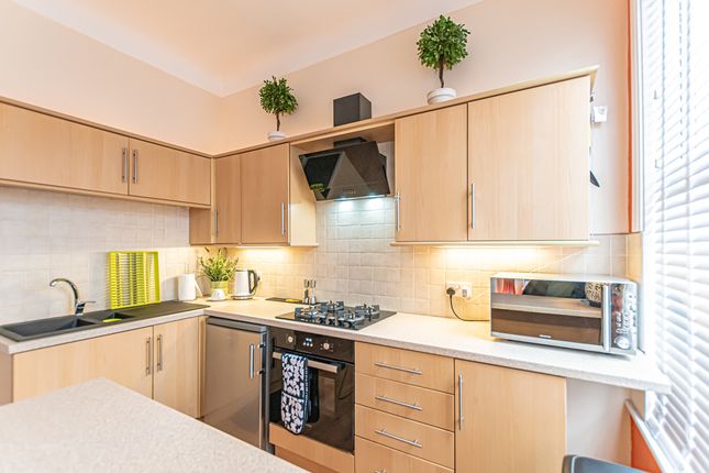 Flat for sale in Elm Road, Seaforth, Liverpool