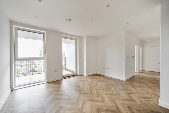 33, Baybrooke House, 41 Denmark Road, London photo 4
