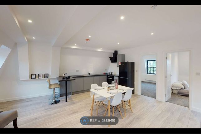 Flat, Gibraltar House Sydenham Park, London photo 3