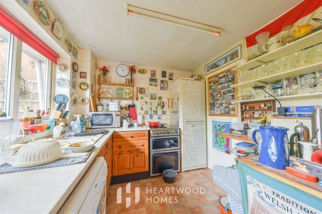 Semi-detached house for sale in Gresford Close, St. Albans