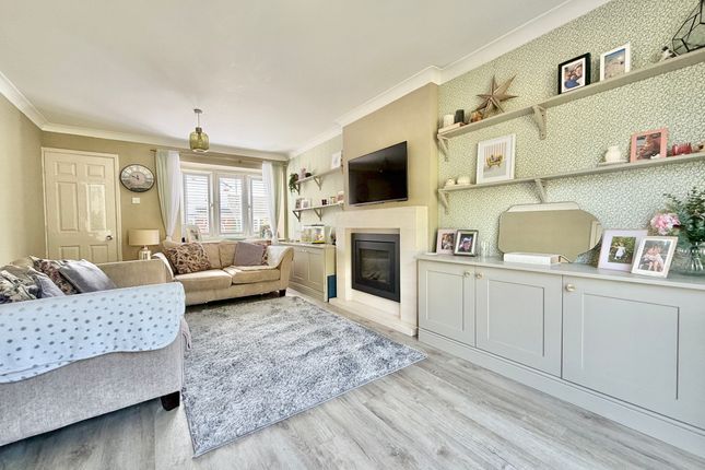 21 Patterson Court, Wakefield photo 2