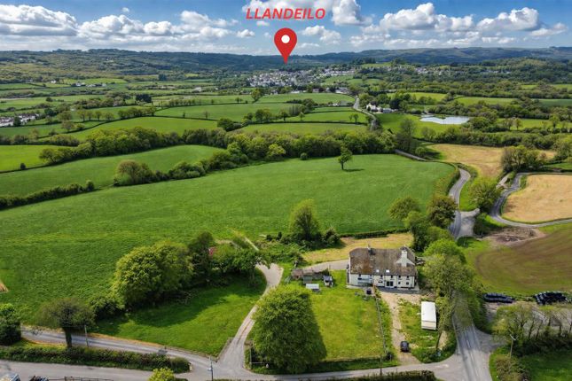 Yr Hen Dy, New Inn, Llandeilo photo 2