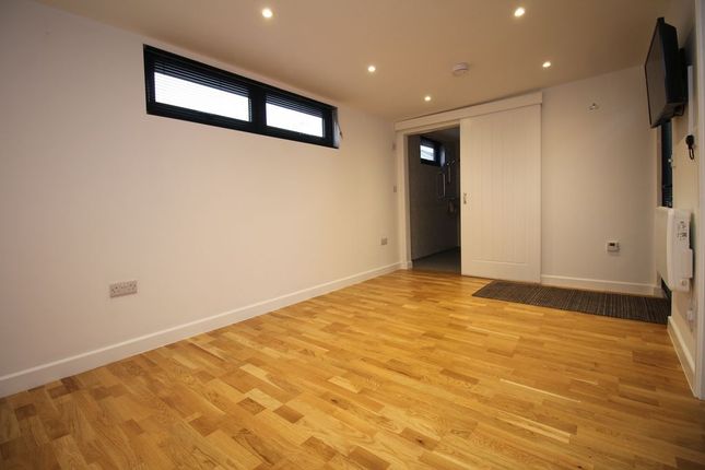 31, Silverhurst Drive, Tonbridge photo 4