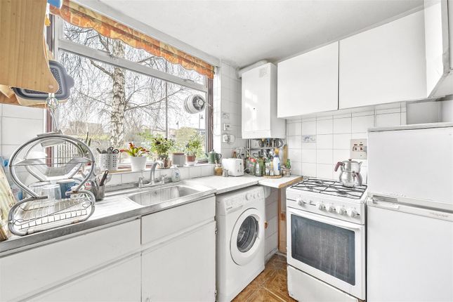 51, Burnside Avenue, Chingford photo 3