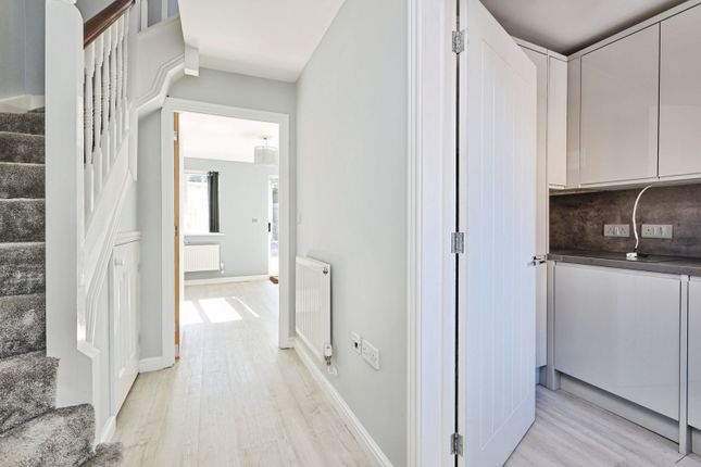 65, Bellairs, Ely photo 4