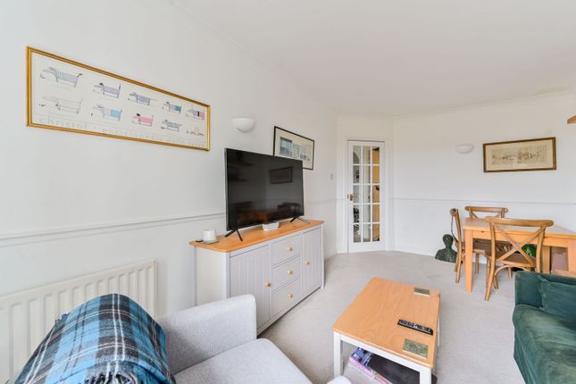 Berisford Mews, Putney photo 3