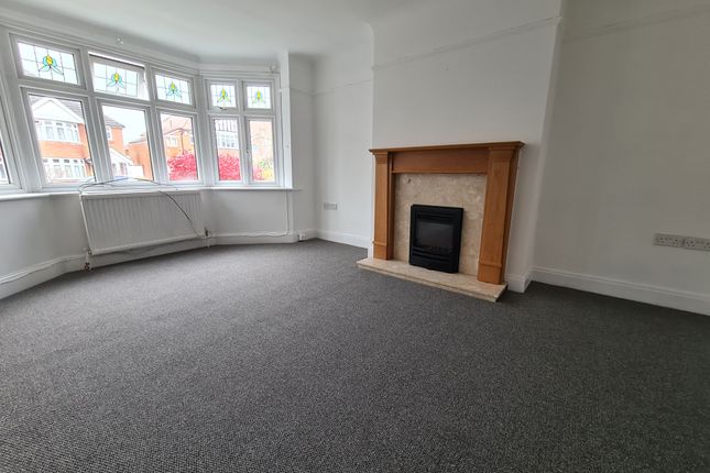 37, Luccombe Road, Southampton photo 3