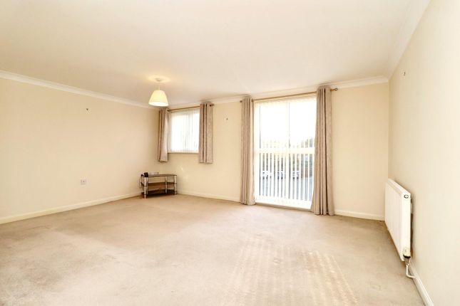 7 Sheraton House, Blandford Close, Stockton-On-Tees photo 3