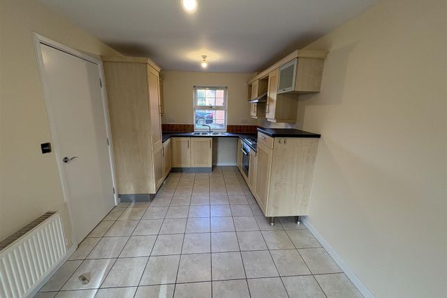 17, Renaissance Drive, Churwell photo 2