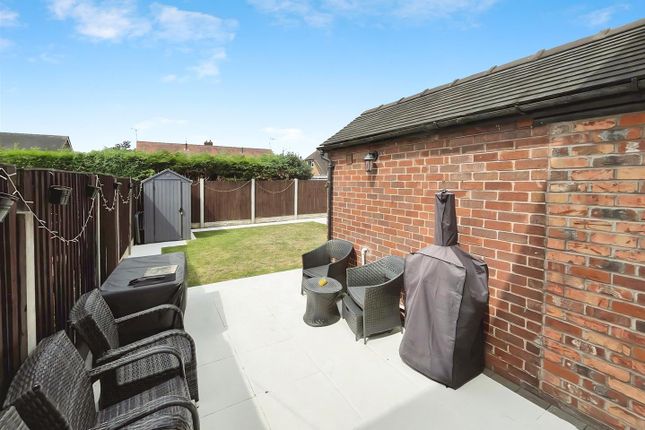 11, Lightley Close, Sandbach photo 3
