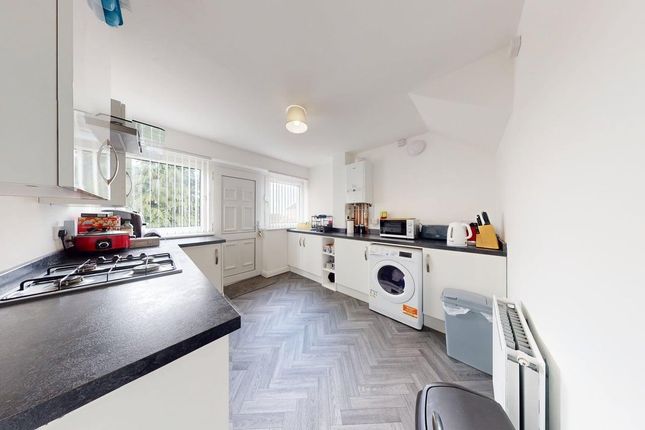 58, Lomond Drive, Wishaw photo 4