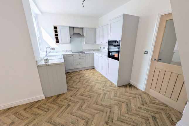 48, Talbot Road, Ammanford photo 2