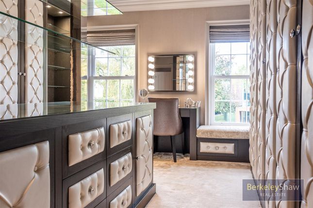 Her Dressing Room