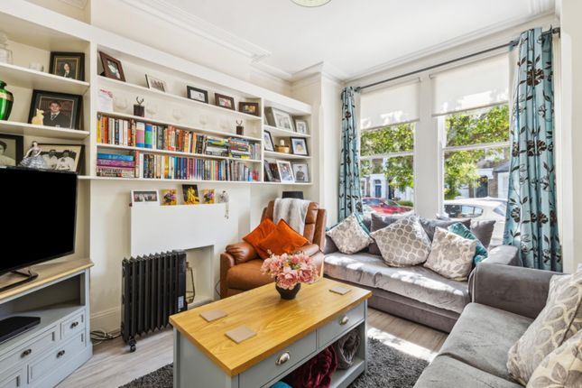 Maisonette for sale in Montgomery Road, Chiswick Park
