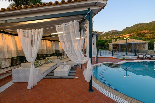 Villa for sale in Paralia Vergas 241 00, Greece