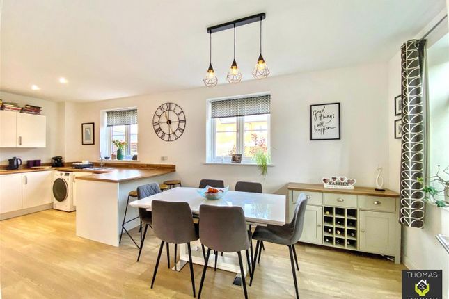 10, Leighton Close, Twigworth photo 2