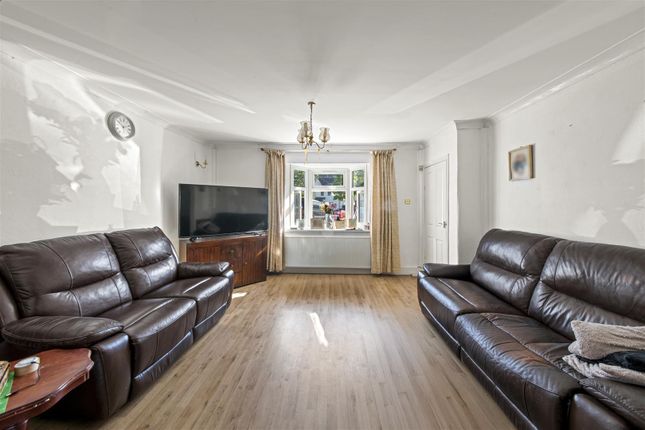 100, Collingwood Road, Uxbridge photo 3