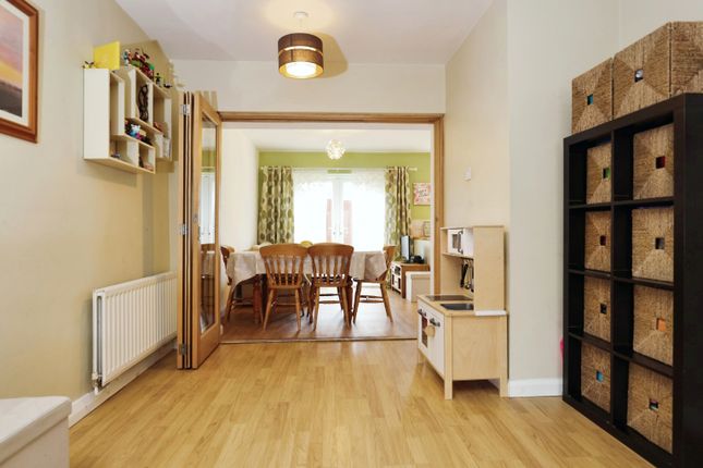 32, Freeburn Causeway, Coventry photo 2