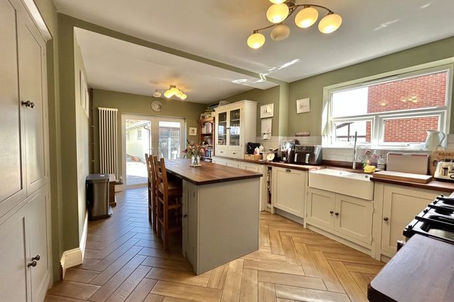 108, Preston Road, Yeovil photo 2