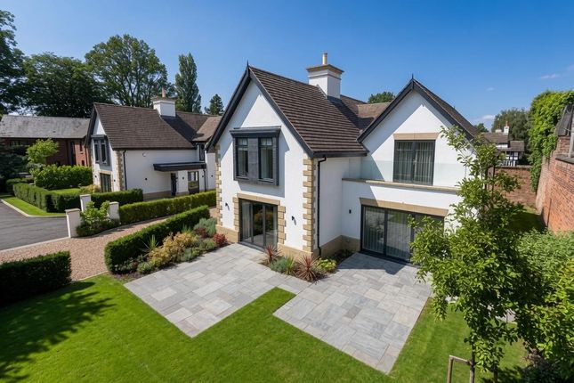 5, Ladies Walk Drive, Wilmslow photo 4