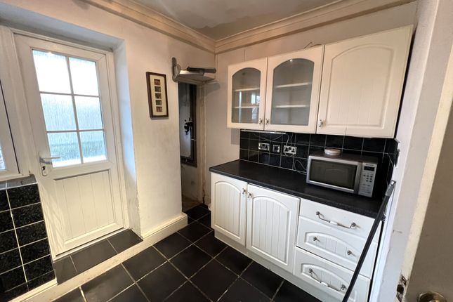 Flat for sale in Linnet Lane, Aigburth, Liverpool