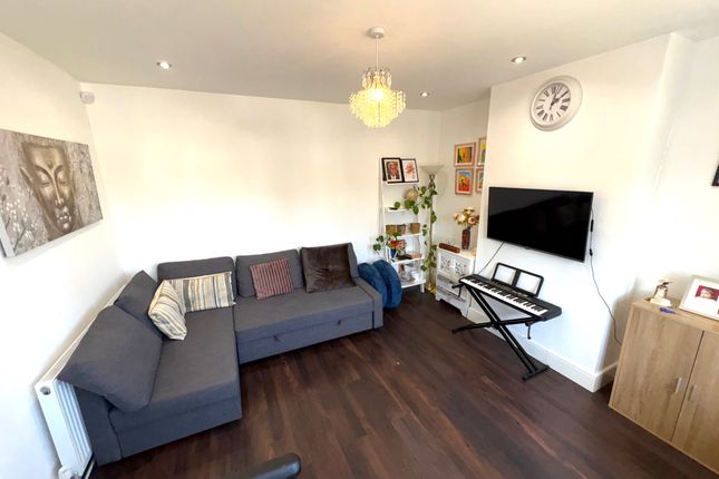 11, Boleyn Drive, Ruislip photo 5