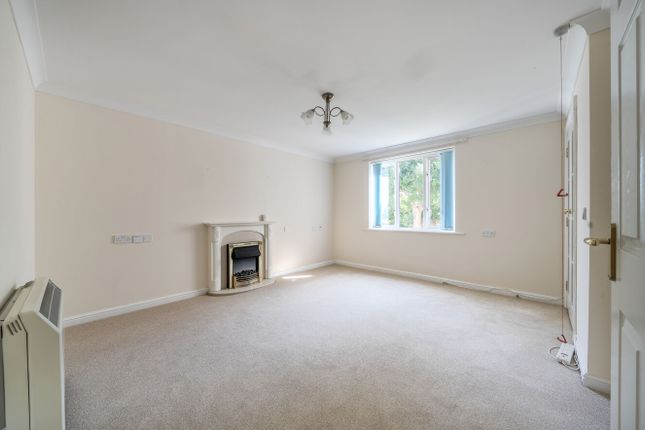 Flat 24, Dove Court,, Swan Lane, Oxfordshire photo 3