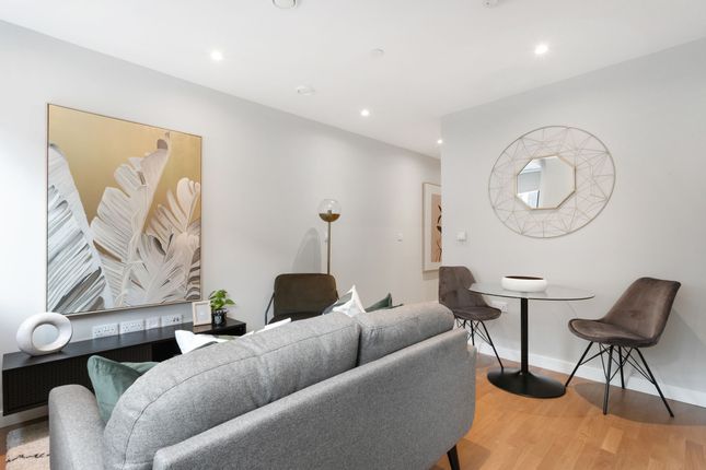 Orion House 104-106 Cranbrook Road,, London photo 4