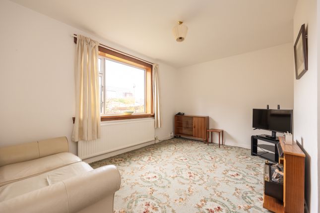 18, Paisley Drive, Edinburgh photo 3
