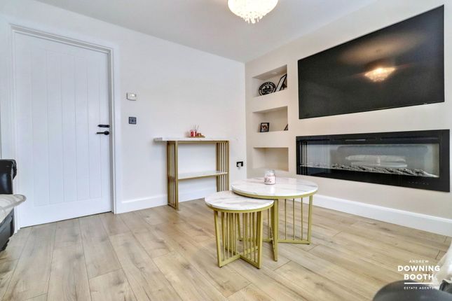 71 Aspen Road, Wolverhampton photo 3