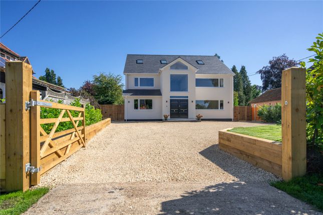 Thumbnail Detached house for sale in New Road, Aston Clinton, Buckinghamshire