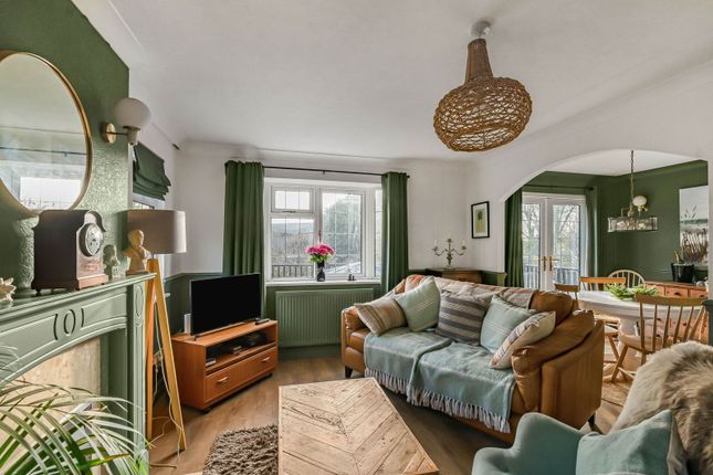 28 The Thatches, Modbury photo 2