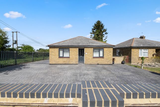 1 Ridgeway Bungalows, Pear Tree Lane, Gravesend photo 4