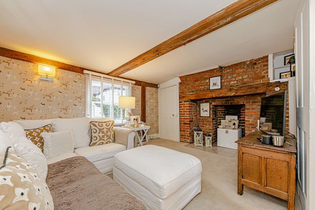 29, Cricketers Lane, Brentwood photo 2