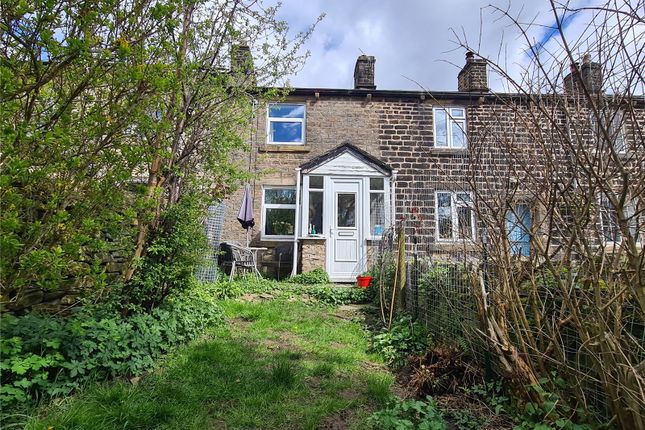 Terraced house for sale in Castle Hill, Glossop, Derbyshire